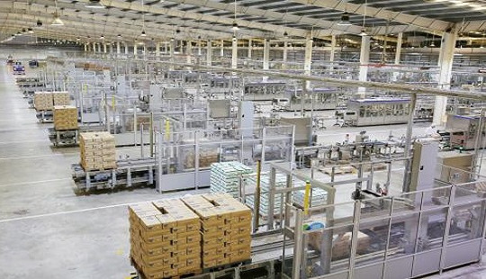 Vinamilk bác tin đồn không chính xác về nguồn nguyên liệu để sản xuất sữa