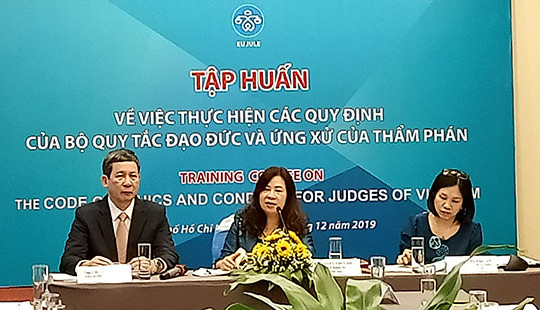Tập huấn thực hiện các quy định của Bộ quy tắc đạo đức và ứng xử Thẩm phán