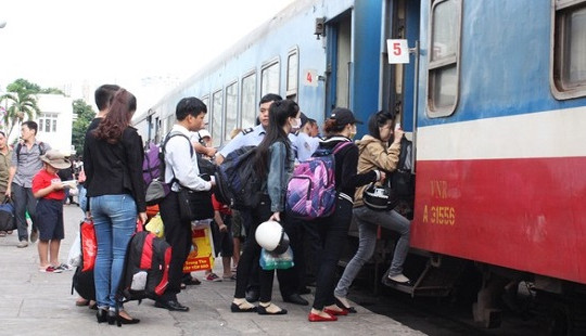 3.000 vé tàu giảm giá đến 50% dịp cuối năm 2019