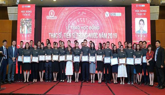 Vingroup tài trợ 1 triệu đô la Mỹ đào tạo thạc sĩ, tiến sĩ