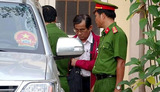 Bãi nhiệm chức vụ đối với Chủ tịch Hội đồng Nhân dân TP Phan Thiết vừa bị khởi tố