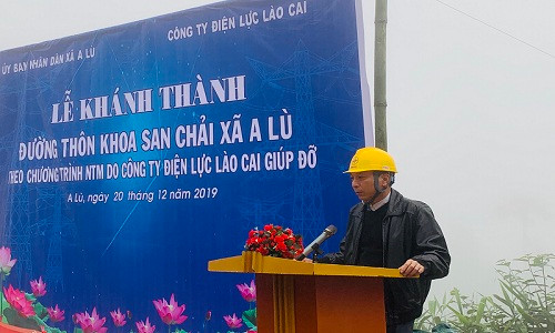 Công ty điện lực Lào Cai khánh thành đường lên thôn Khoa San Chải