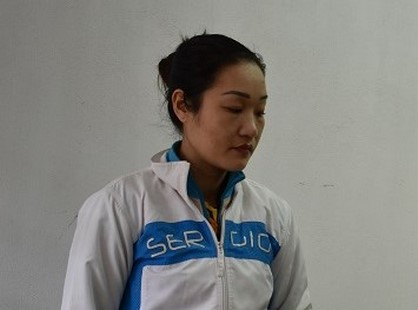 Đi siêu thị, tiện tay trộm luôn ví của người nước ngoài