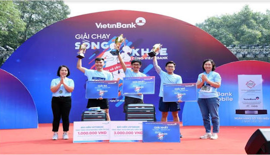 Giải chạy “Sống khỏe cùng VietinBank”: Lan tỏa và sẻ chia yêu thương