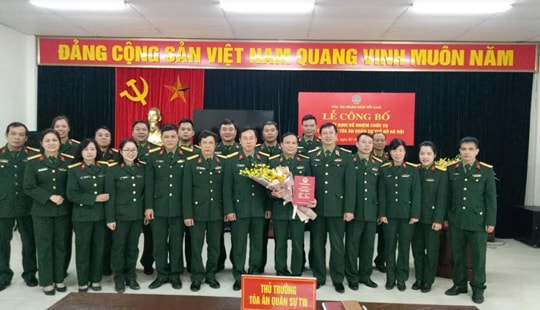 Trao quyết định bổ nhiệm Phó Chánh án TAQS Thủ đô Hà Nội