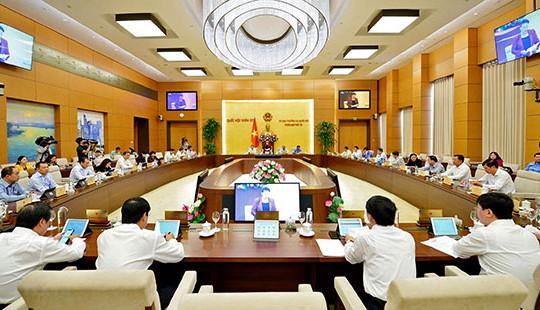 Phiên họp thứ 41 UBTVQH: Cho ý kiến về các vấn đề còn ý kiến khác nhau của dự án Luật Hòa giải, đối thoại tại Tòa án