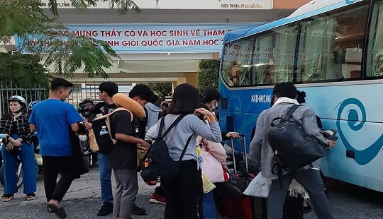Nam sinh lớp 12 tử vong khi đi thực nghiệm ở Đà Lạt