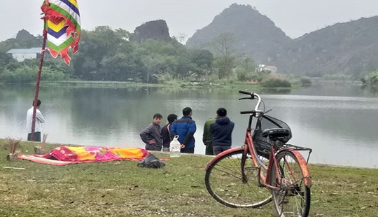 Cô gái trẻ gieo mình xuống sông vì mắc bệnh hiểm nghèo