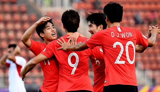 U23 Hàn Quốc thẳng tiến vào bán kết bằng trận thắng kịch tính