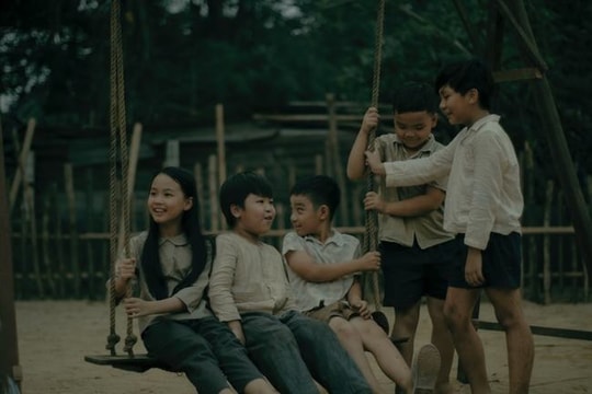 Mắt Biếc: Chuyến tàu về với những ký ức trong trẻo và thuần khiết