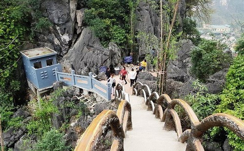 Nhiều công trình trái phép mọc lên trong vùng lõi Di sản Tràng An