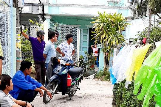 Hai người thương vong vì mâu thuẫn từ tiếng pô xe