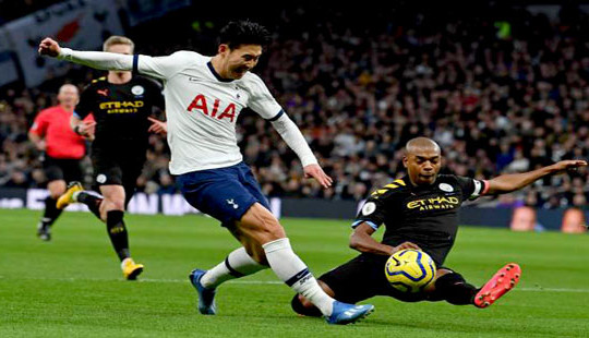 Man City không còn cơ hội bảo vệ ngôi vương khi thua nghiệt ngã Tottenham