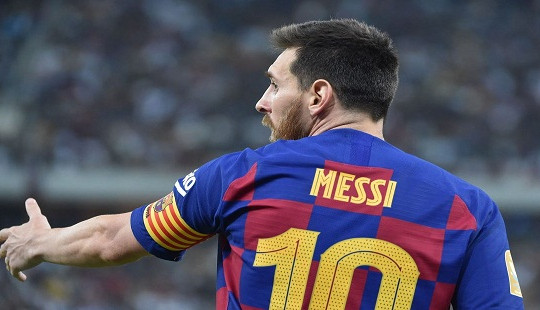 Biến lớn ở Barca: Messi nổi điên phản pháo Eric Abidal