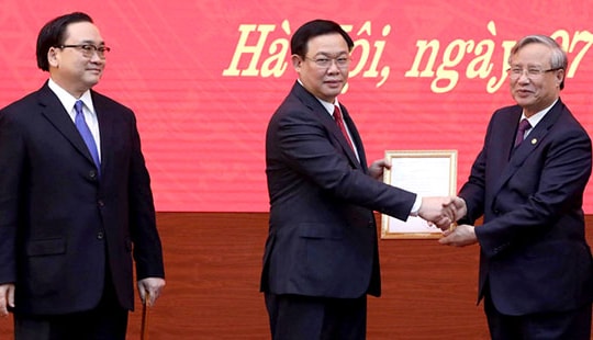 Bộ Chính trị phân công ông Vương Đình Huệ làm Bí thư Thành ủy Hà Nội