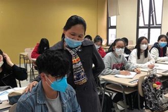 63 tỉnh/thành phố tiếp tục kéo dài thời gian nghỉ học phòng virus corona