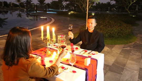 Tâm điểm mùa Valentine 2020: Đón trải nghiệm, săn kỳ nghỉ miễn phí cho cặp đôi