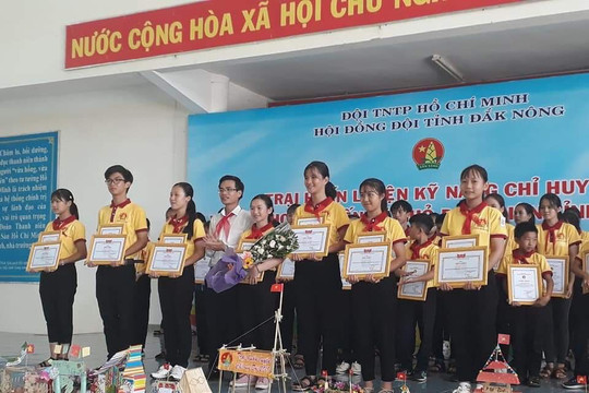 Trường TH&THCS Trần Phú:  Vượt khó đi lên lập nhiều thành tích đáng tự hào