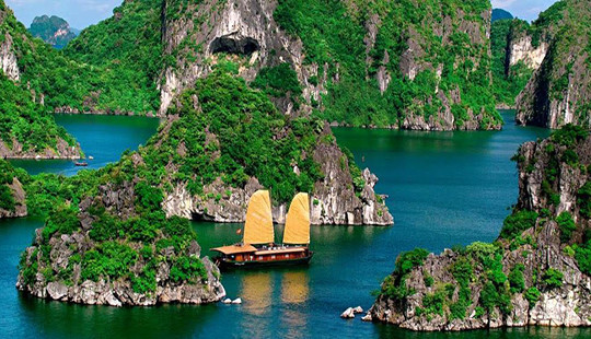 3 lý do Hạ Long là điểm đến lý tưởng cho chuyến du Xuân năm nay