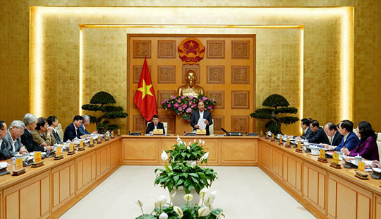Thủ tướng: Chưa có cơ sở để điều chỉnh các chỉ tiêu vĩ mô, tăng trưởng