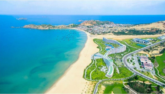 "Đưa nhau đi trốn" với 3 combo nghỉ dưỡng biển tuyệt đẹp từ FLC Hotels & Resorts