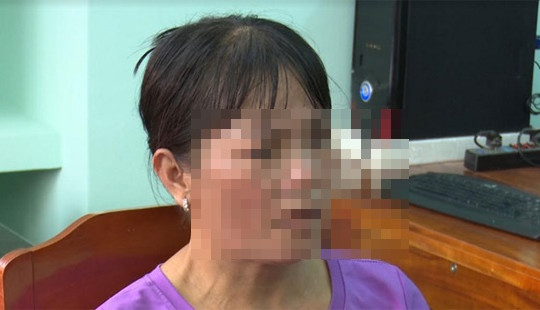 Báo tin giả bị hiếp dâm, cướp tài sản giữa đêm để giữ chồng ở nhà