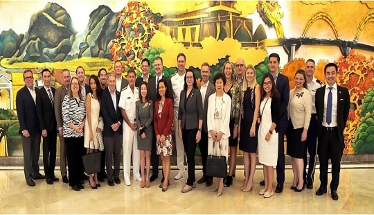 Sheraton Grand Đà Nẵng Resort tiếp đón Phái đoàn Ngoại giao Hoa Kỳ
