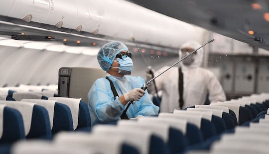 Thông báo khẩn tìm hành khách trên 3 chuyến bay có người nghi nhiễm Covid-19