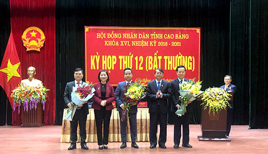 Cao Bằng có tân Phó Chủ tịch UBND tỉnh 40 tuổi
