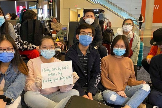 Du học sinh Việt bị mắc kẹt tại sân bay Mỹ, Bộ Ngoại giao nói gì?