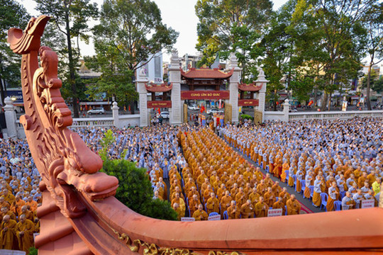 Không tụ tập đông người mừng lễ Phật đản