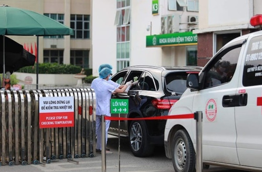 Thêm 3 người liên quan đến BV Bạch Mai mắc Covid-19, cả nước có 174 ca