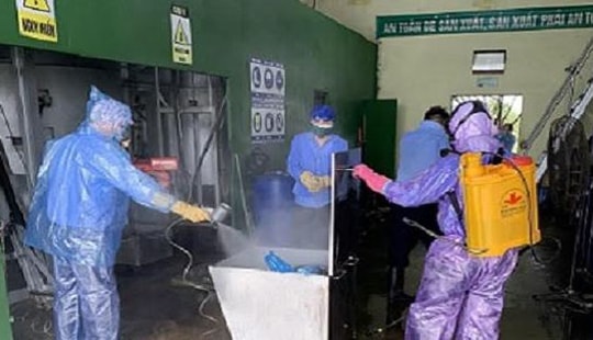Công ty Môi trường đô thị Hải Phòng tăng cường xử lý rác thải để phòng, chống dịch Covid-19