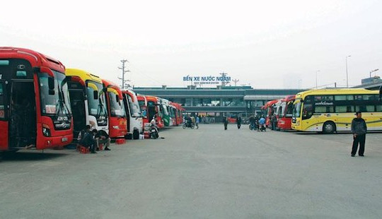 Hà Nội thu hồi văn bản cấm người và phương tiện ra vào thành phố