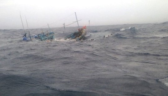 8 ngư dân Quảng Ngãi mất tích cùng tàu cá ở Hoàng Sa
