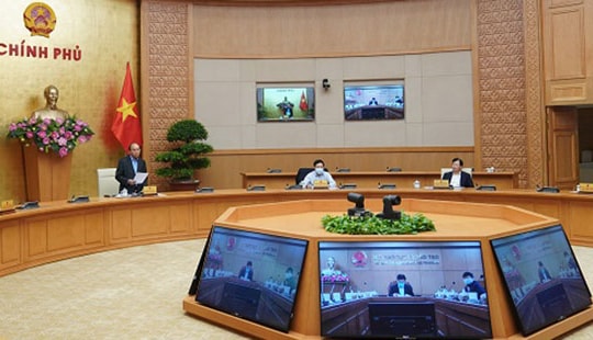 Thủ tướng: Không để vỡ trận, lây lan dịch trong cộng đồng ở mức độ cao