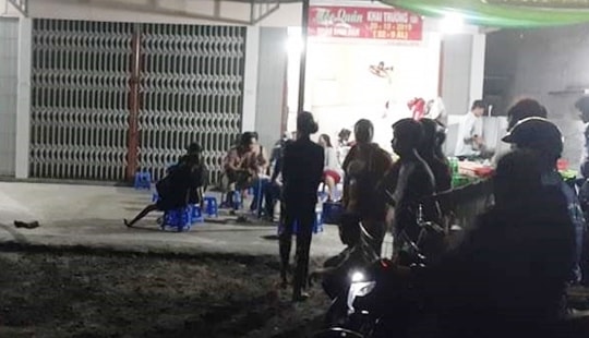 Bênh con trai, cha dùng dao chém chết người