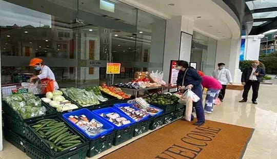 Mở thêm điểm bán hàng tạm thời, dã chiến đảm bảo giãn cách xã hội