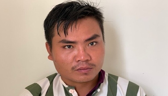 Đánh chết con nợ vì bị dọa chém và không trả tiền