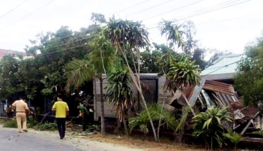 Đi tập thể dục, 3 người bị xe tải tông thương vong