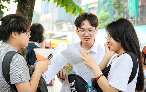 Kỳ thi tuyển sinh riêng của ĐH Bách khoa Hà Nội: Môn Toán có thêm phần tự luận