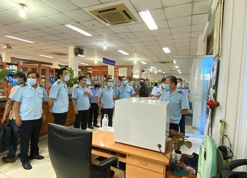 Cục Hải quan TPHCM ủng hộ hơn 1,4 tỷ đồng cho Quỹ phòng, chống dịch Covid-19