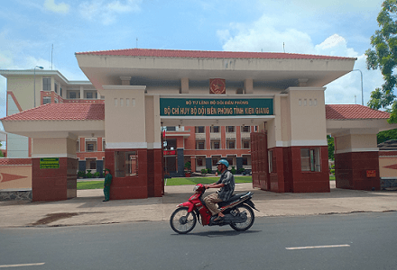 Kiên Giang: Cách chức Đồn trưởng Đồn Biên phòng Cửa khẩu Quốc gia Giang Thành