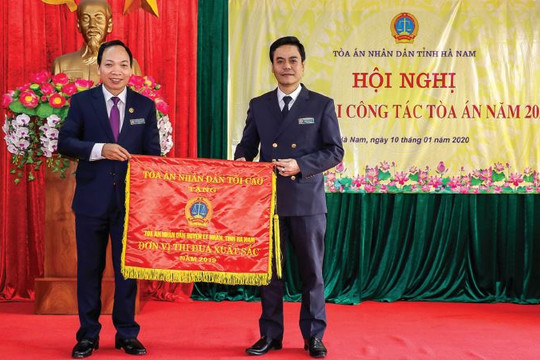 Trò chuyện với Chánh án có nhiều sáng kiến “chất lượng”