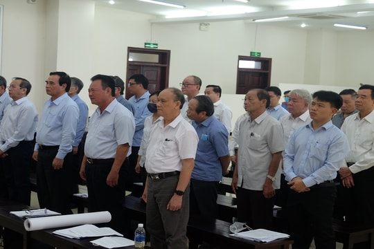 Vụ thâu tóm “đất vàng” ở Đà Nẵng: Cựu Chủ tịch Văn Hữu Chiến được giảm án