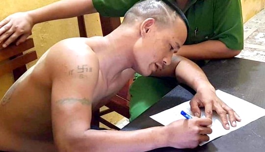 Bắt đối tượng hung hãn cầm dao chém Công an gây thương tích