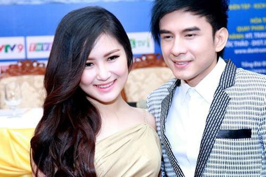 Hương Tràm thừa nhận là fan, thuộc hết ca khúc của Đan Trường