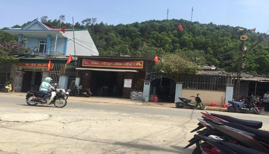 Đi lấy mật ong, người đàn ông trượt chân xuống núi tử vong