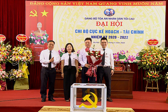 Cục Kế hoạch-Tài chính TANDTC tổ chức thành công Đại hội Chi bộ nhiệm kỳ 2020-2022