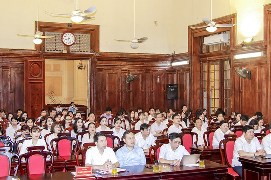 Những căn cứ xử lý tội Đánh bạc, Buôn bán hàng cấm trong vụ án hình sự
